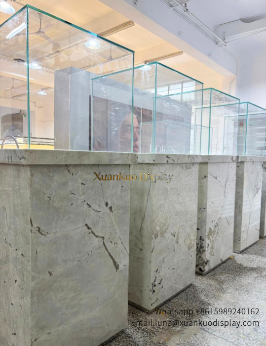 glass jewellery display cabinets luxury‑floor‑standing‑jewelry‑display‑tower.webp